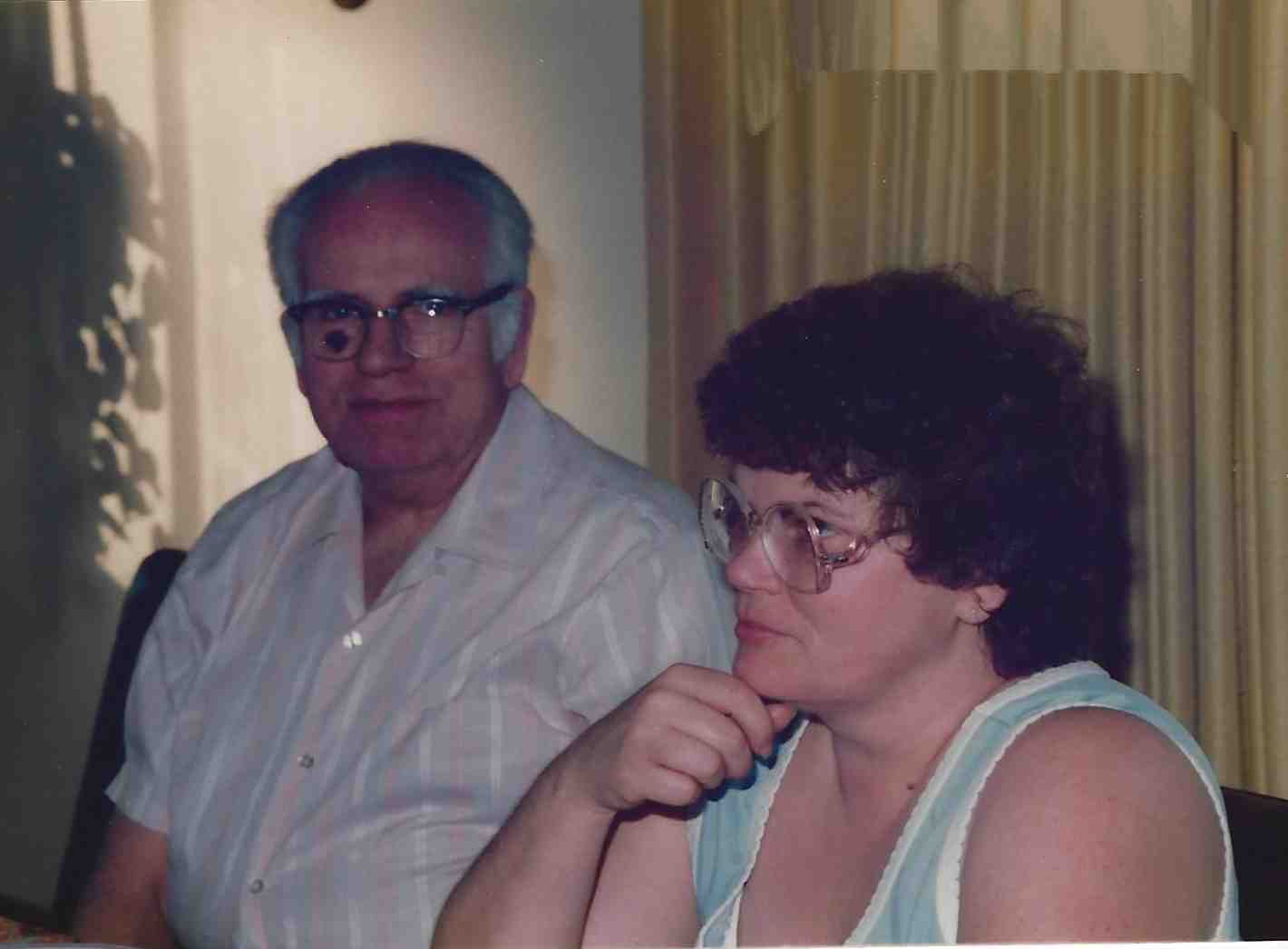 CH7_40B&Father_1981.jpg